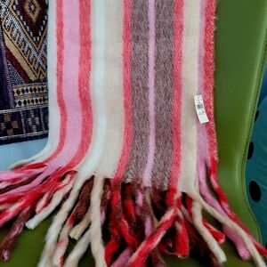 Aerie Pink and Cream Fuzzy Scarf